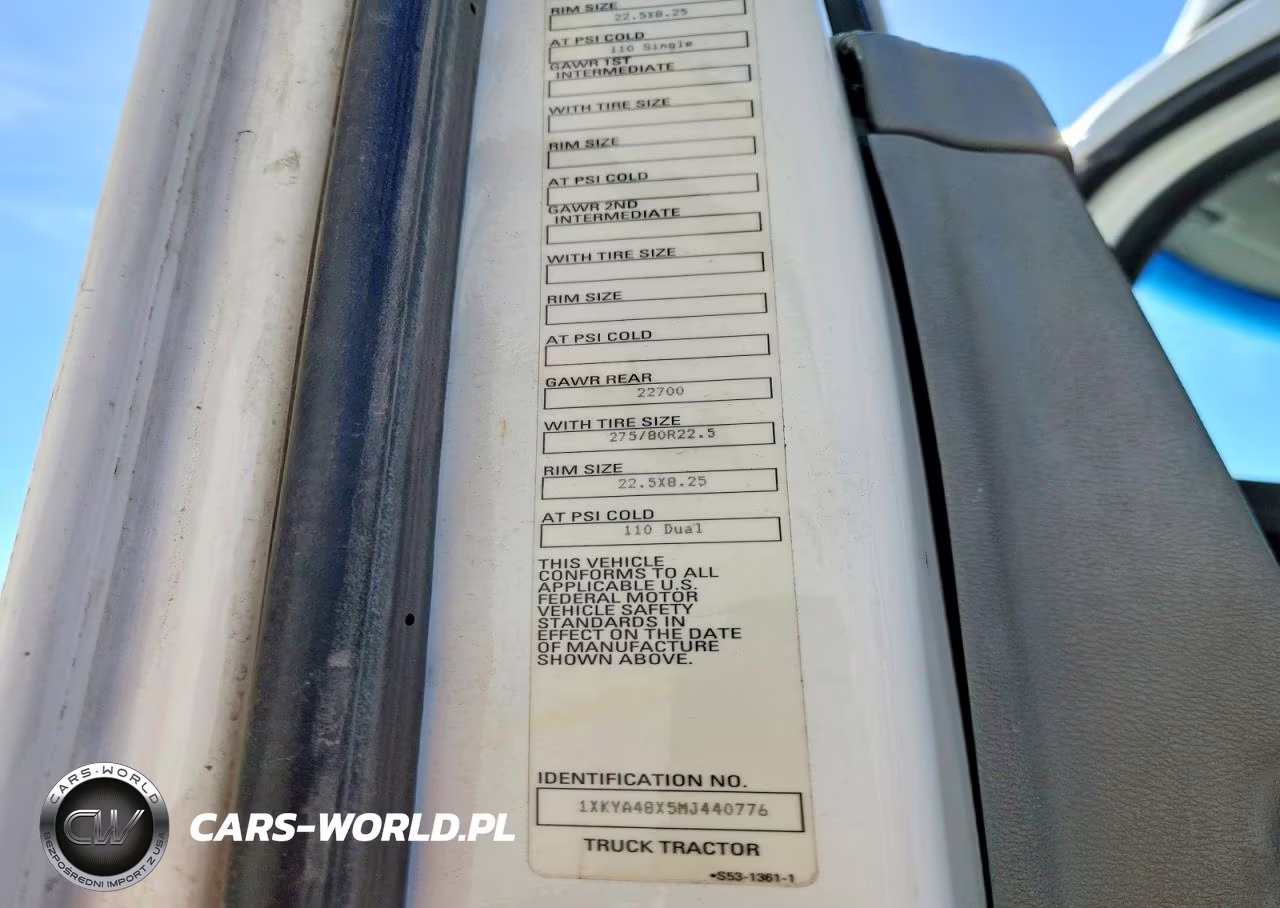 2021 Kenworth T680 Semi Truck VIN:1XKYA48X5MJ440776 - 10
