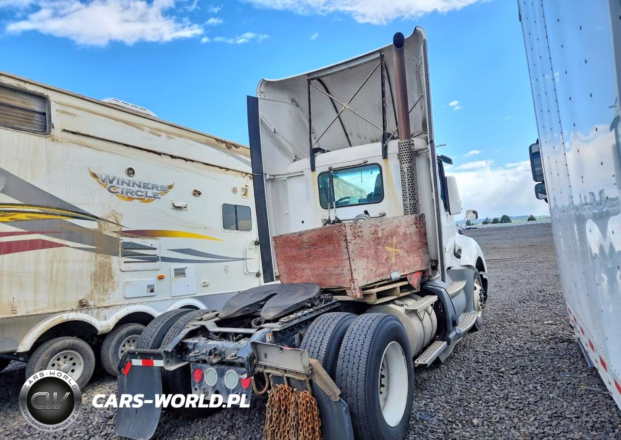 2021 Kenworth T680 Semi Truck VIN:1XKYA48X5MJ440776 - 4