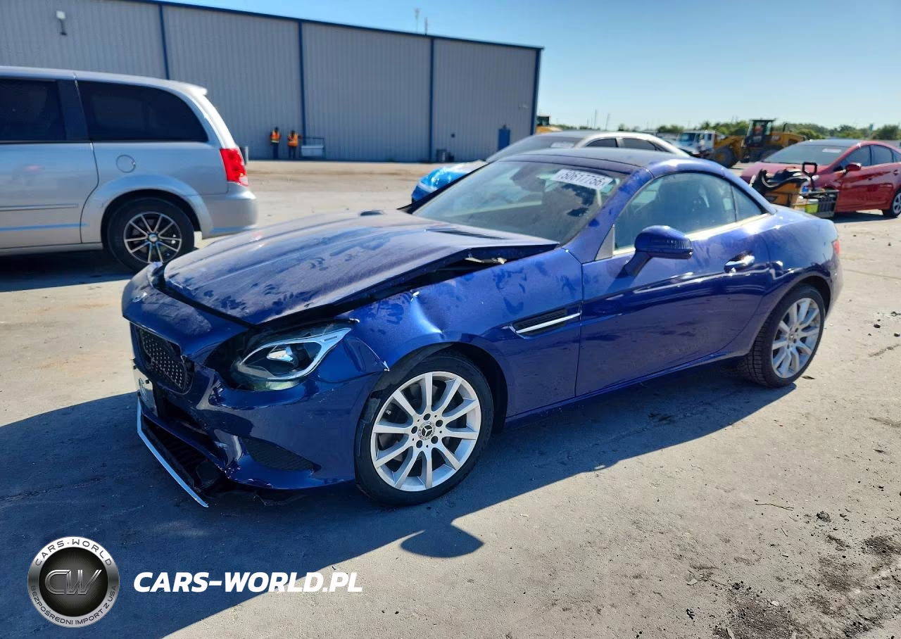 2018 Mercedes-Benz Slc 300