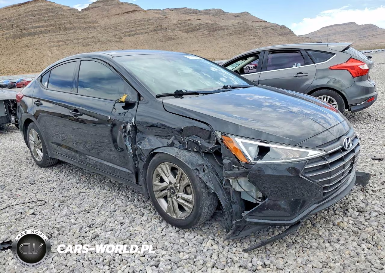 2020 Hyundai Elantra Sel VIN:5NPD84LFXLH516410 - 4