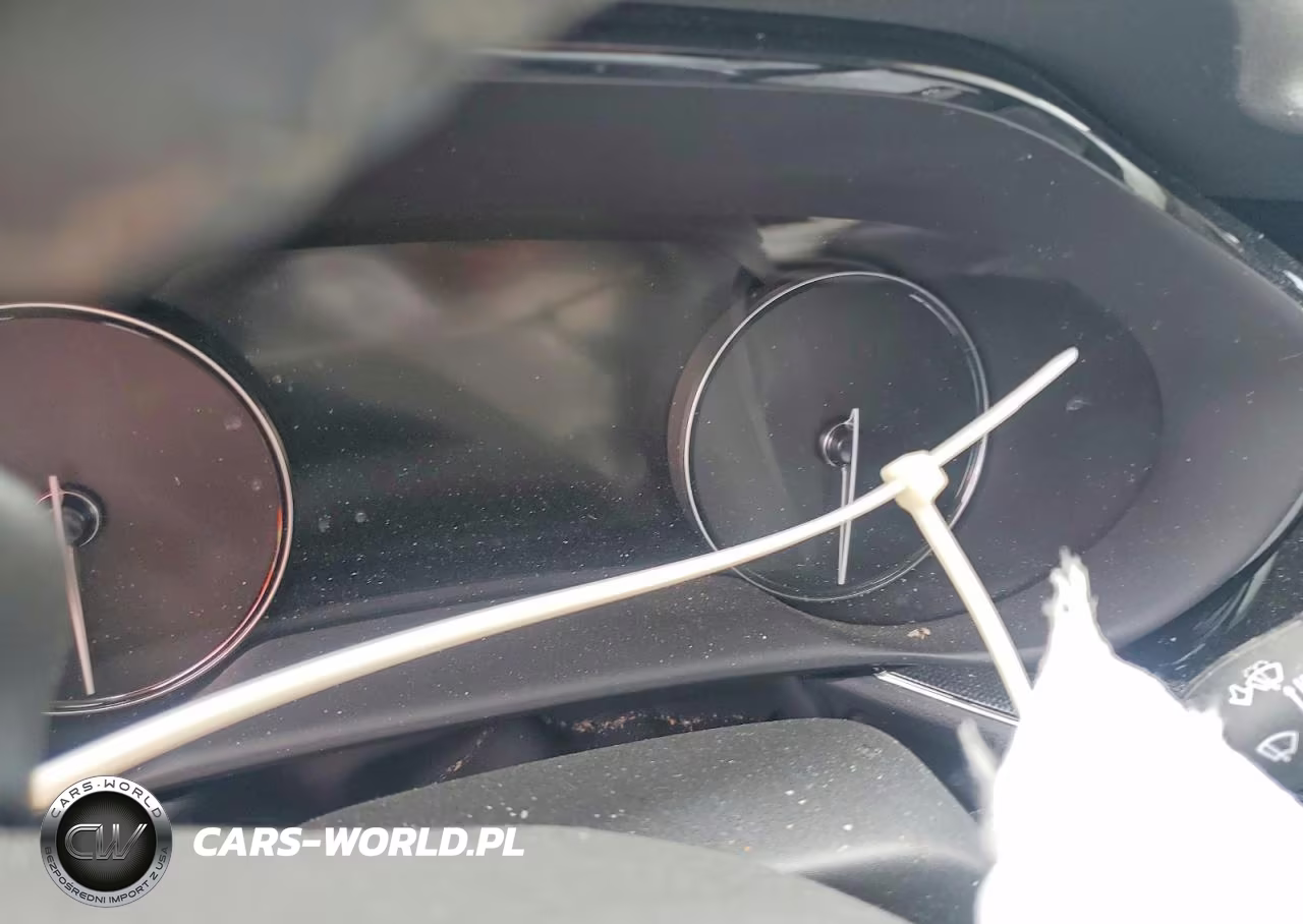 2021 Buick Envision Essence VIN:LRBFZPR47MD125671 - 9