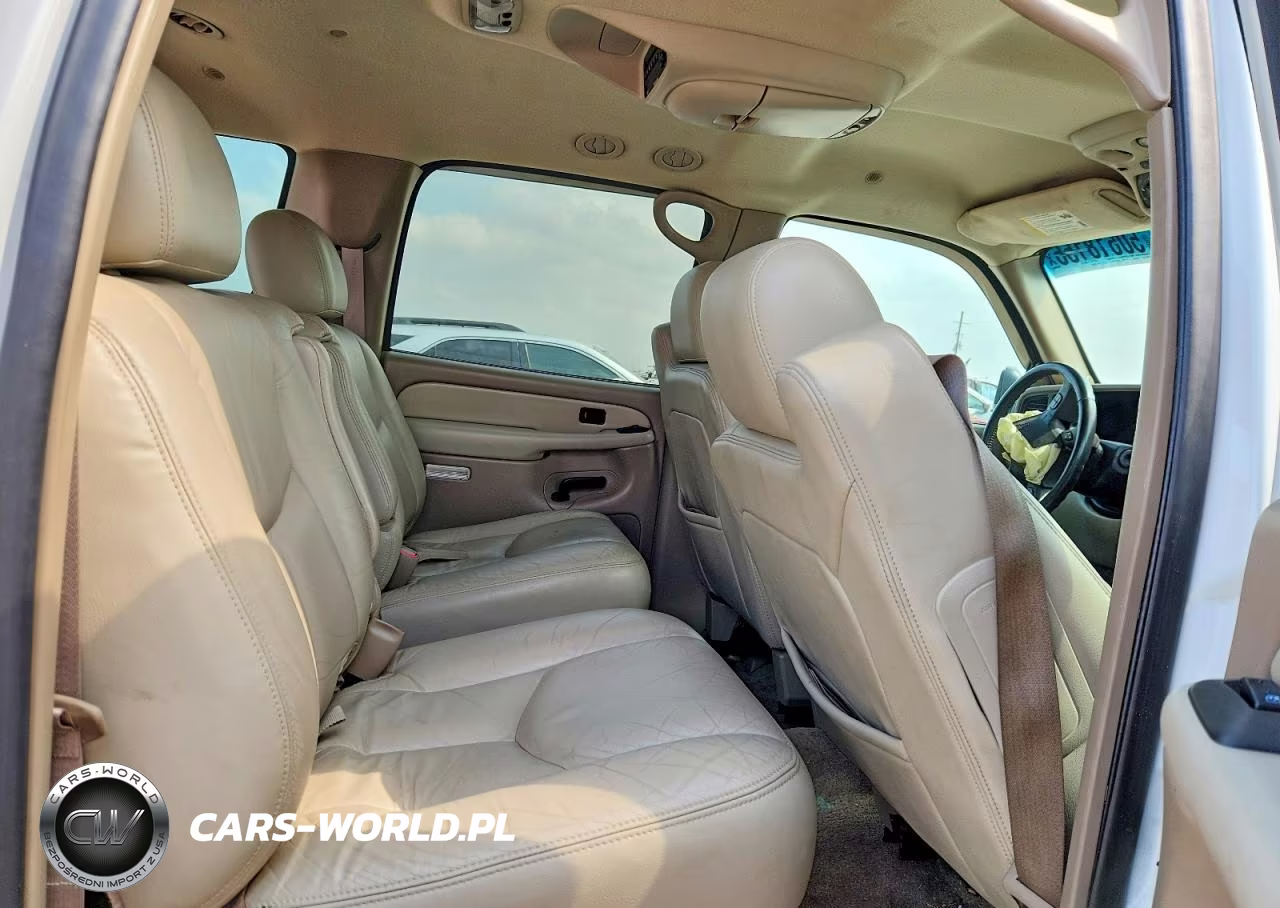 2003 Chevrolet Suburban C2500 VIN:3GNGC26U23G223207 - 10