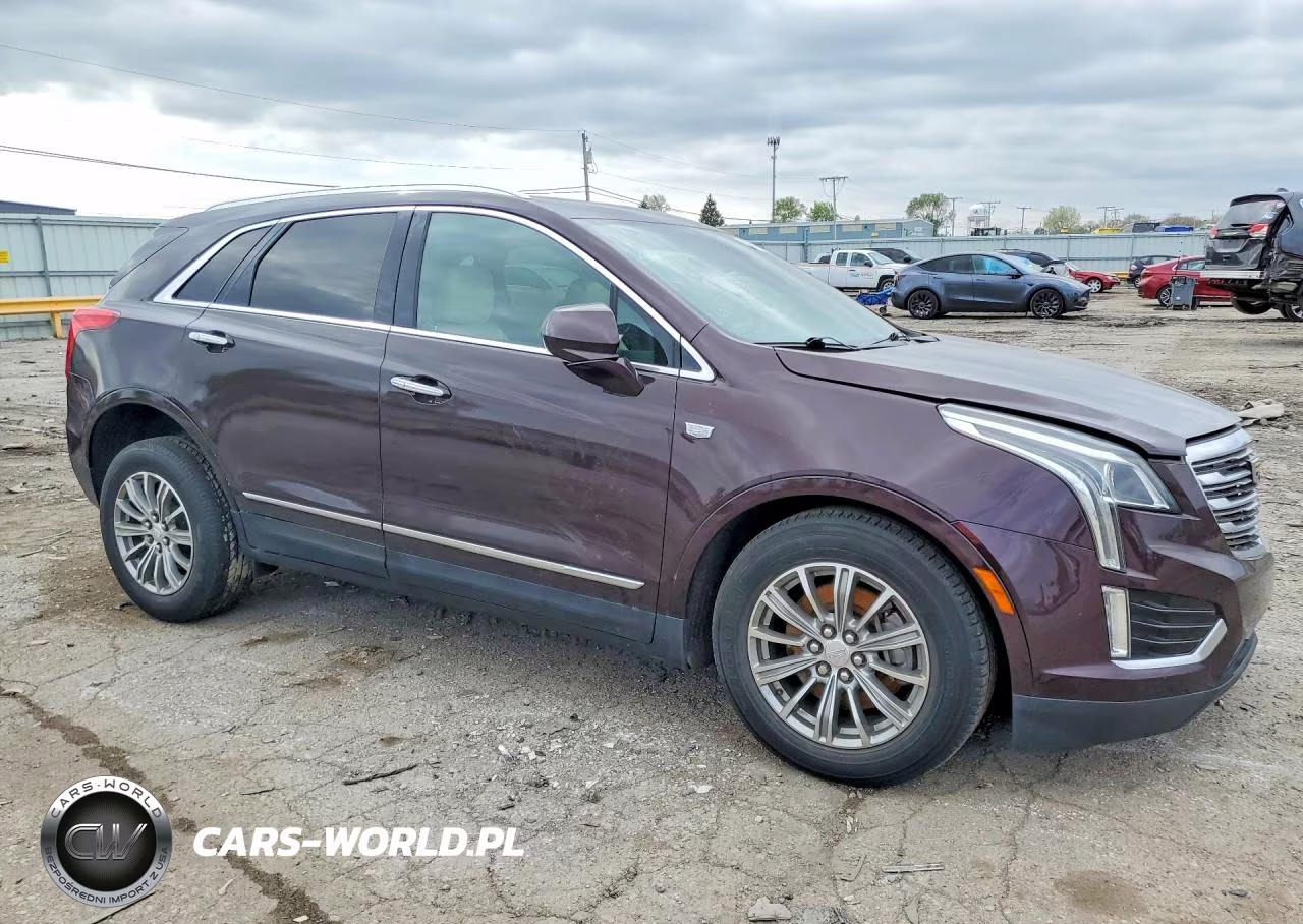 2017 Cadillac Xt5 Luxury VIN:1GYKNBRSXHZ286063 - 4