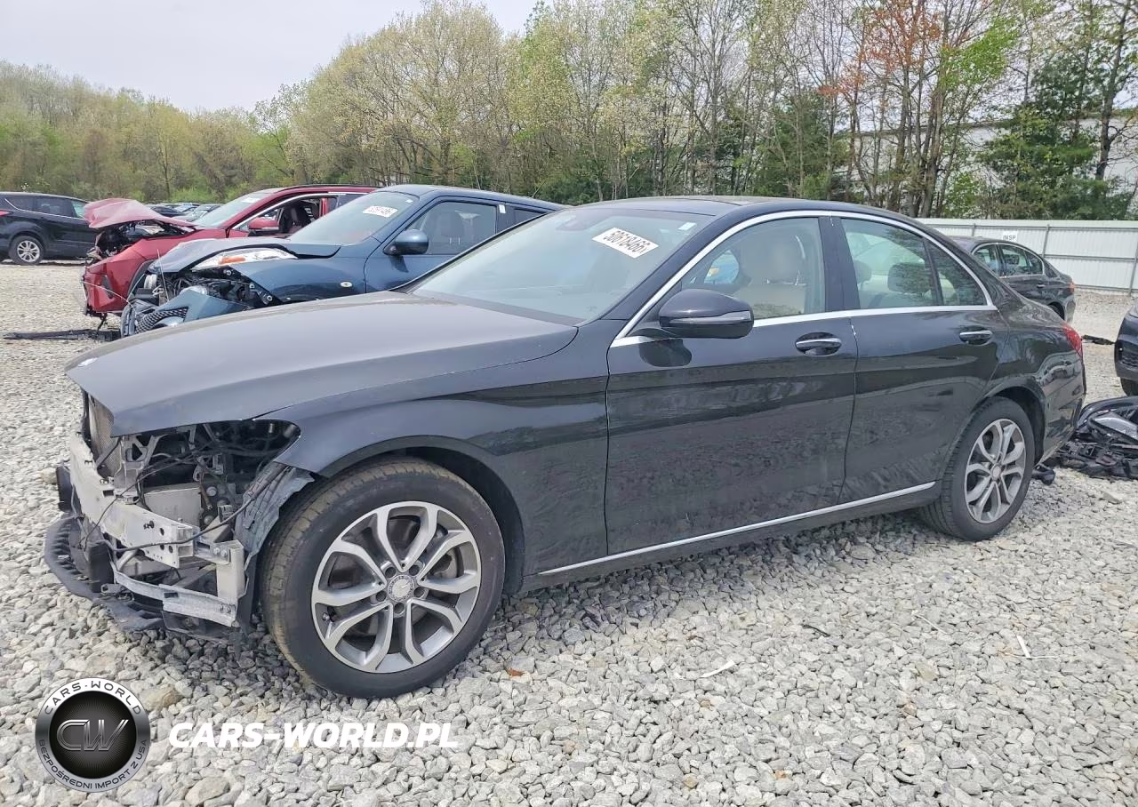 2016 Mercedes-Benz C 300 4Matic – zdjęcie 1 z 13