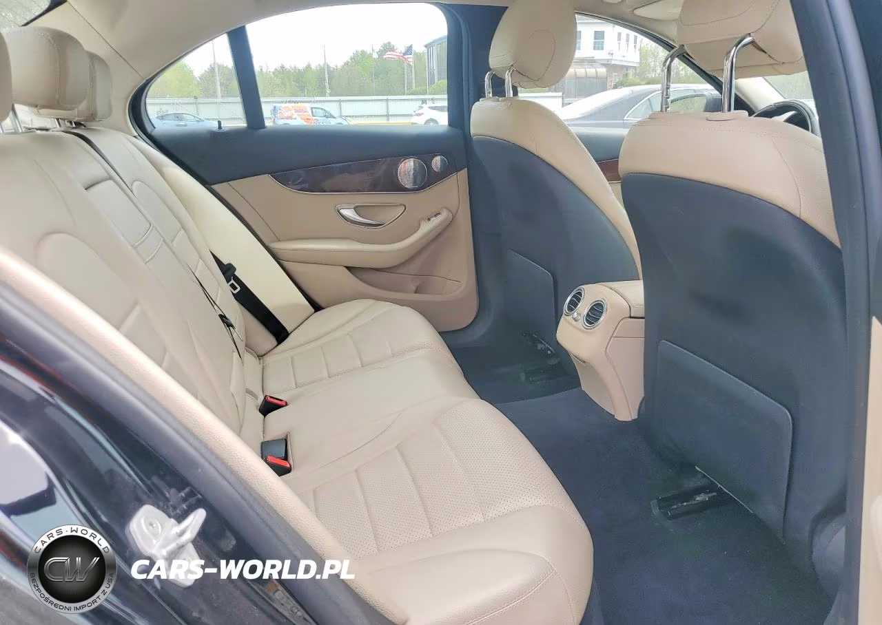 2016 Mercedes-Benz C 300 4Matic VIN:WDDWF4KBXGR151339 - 10