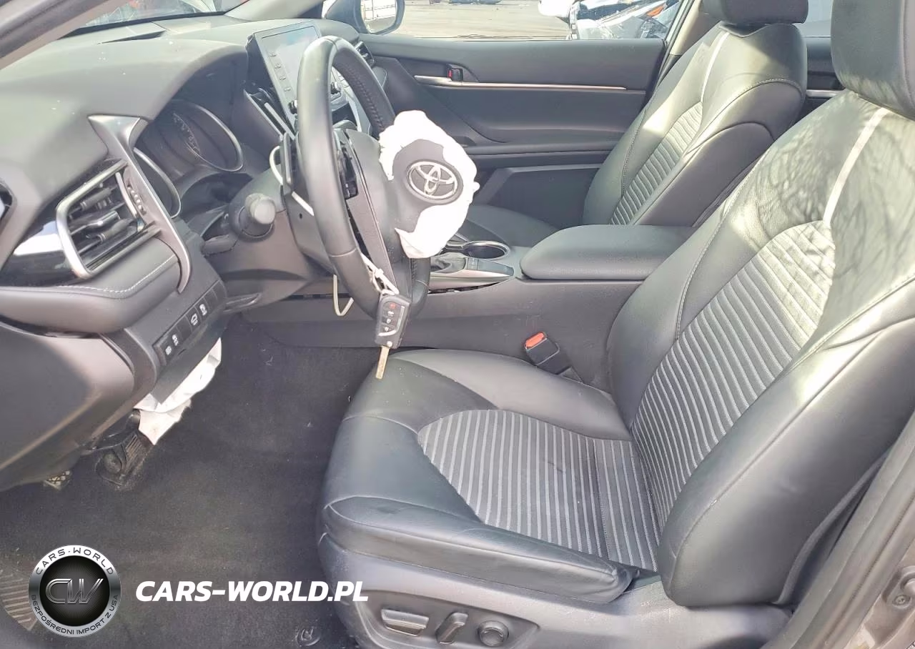 2024 Toyota Camry Se VIN:4T1G11AK8RU869156 - 7