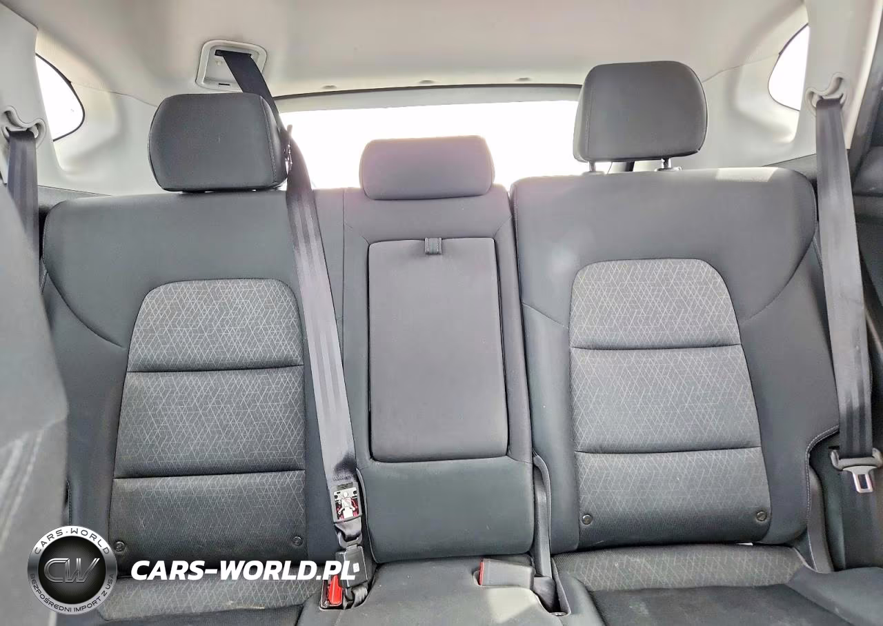 2016 Hyundai Tucson Sport VIN:KM8J3CA26GU218729 - 10