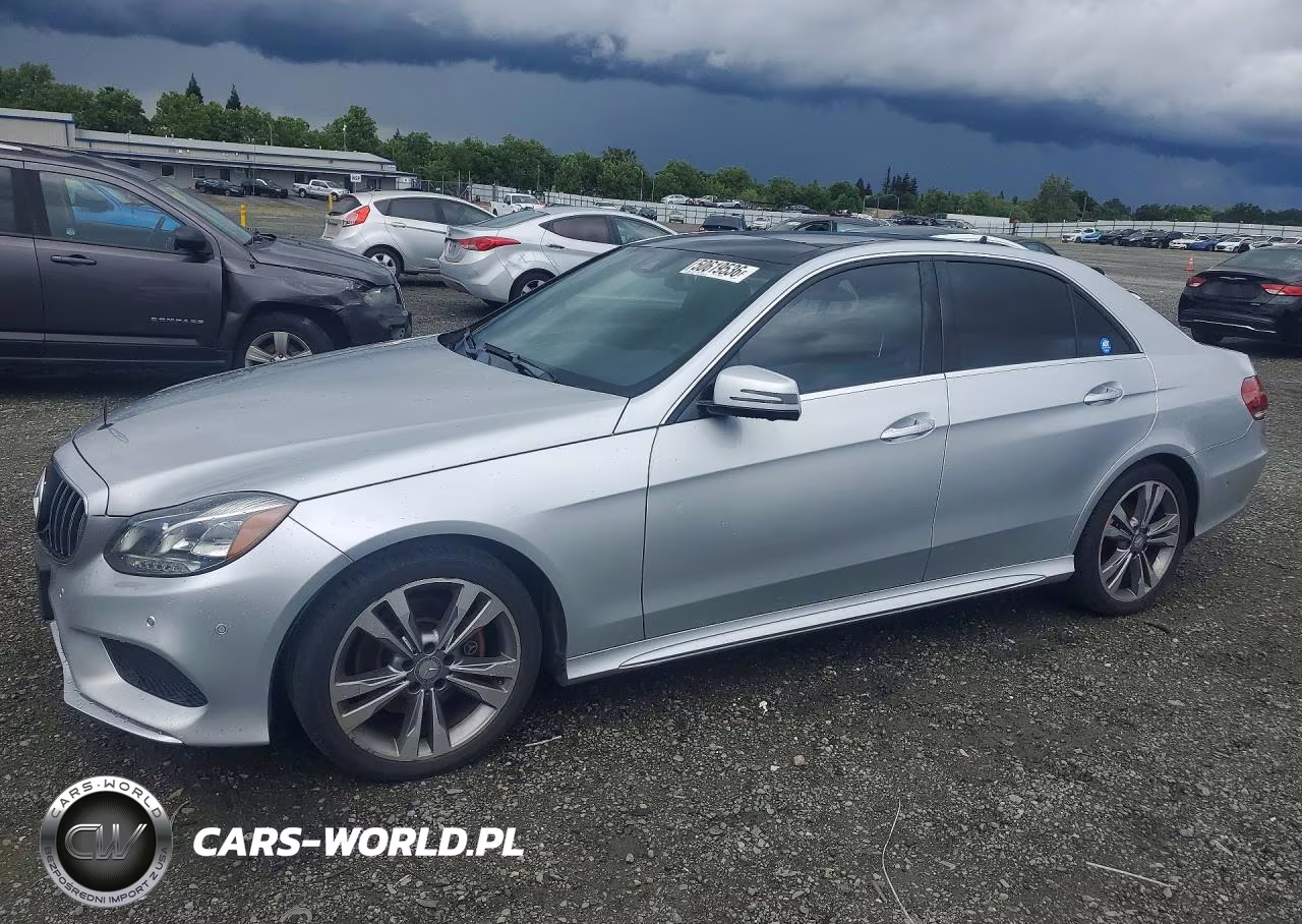 2016 Mercedes-Benz E 350 – zdjęcie 1 z 12