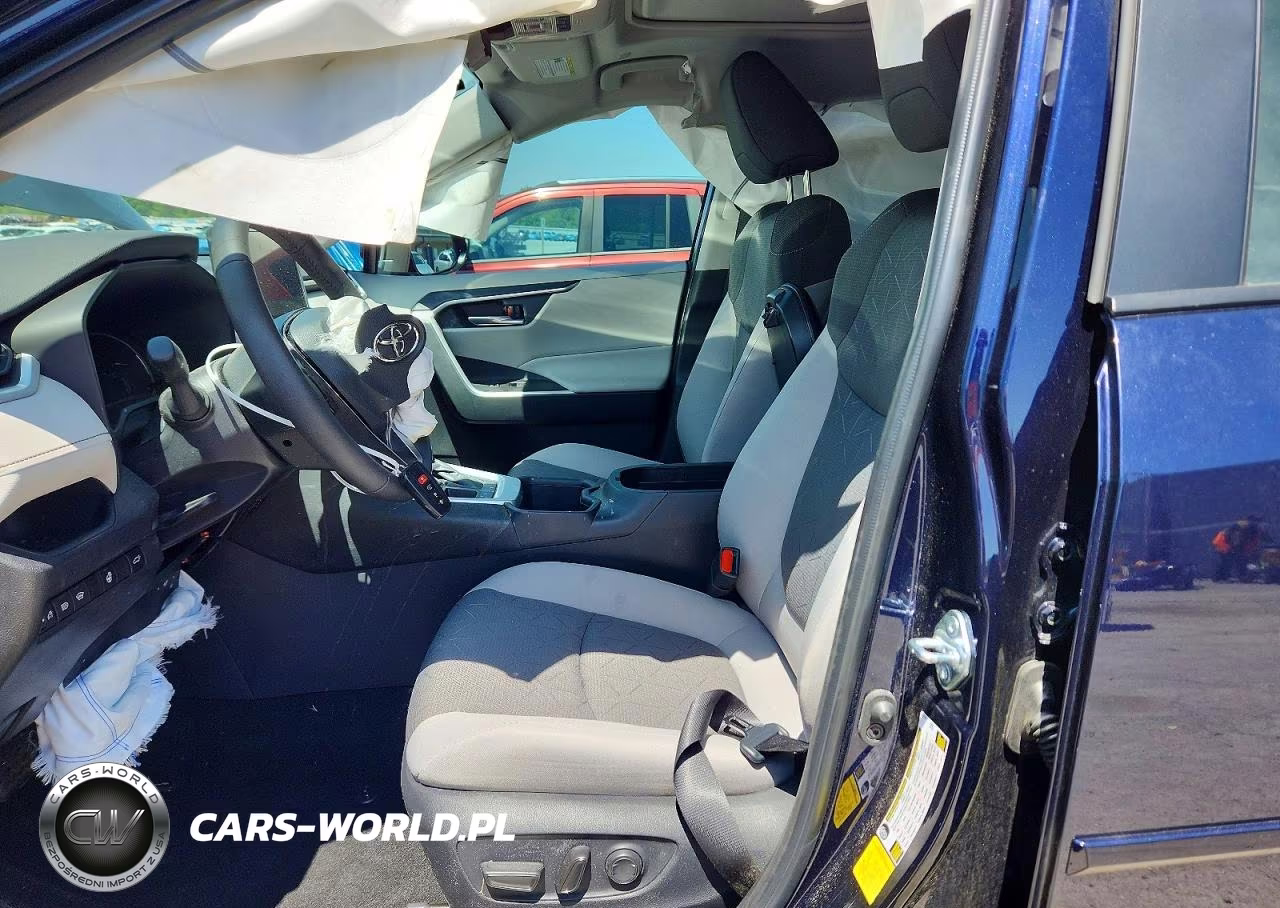 2025 Toyota Rav4 Xle VIN:2T3P1RFV1SW629378 - 7