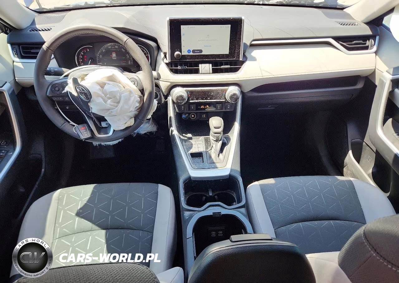 2025 Toyota Rav4 Xle VIN:2T3P1RFV1SW629378 - 8