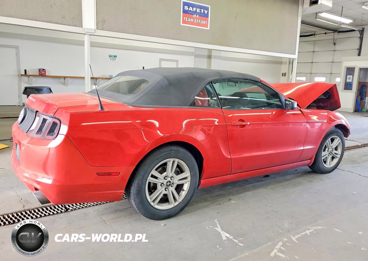 2014 Ford Mustang VIN:1ZVBP8EMXE5272285 - 3