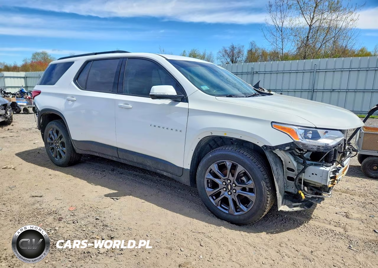 2018 Chevrolet Traverse Rs VIN:1GNERJKX6JJ146787 - 4