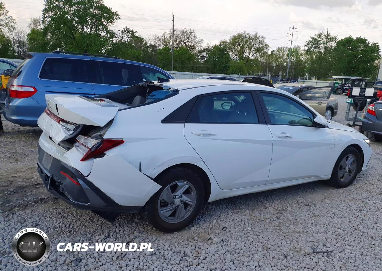 2025 Hyundai Elantra Se VIN:KMHLL4DG5SU977239 - 3