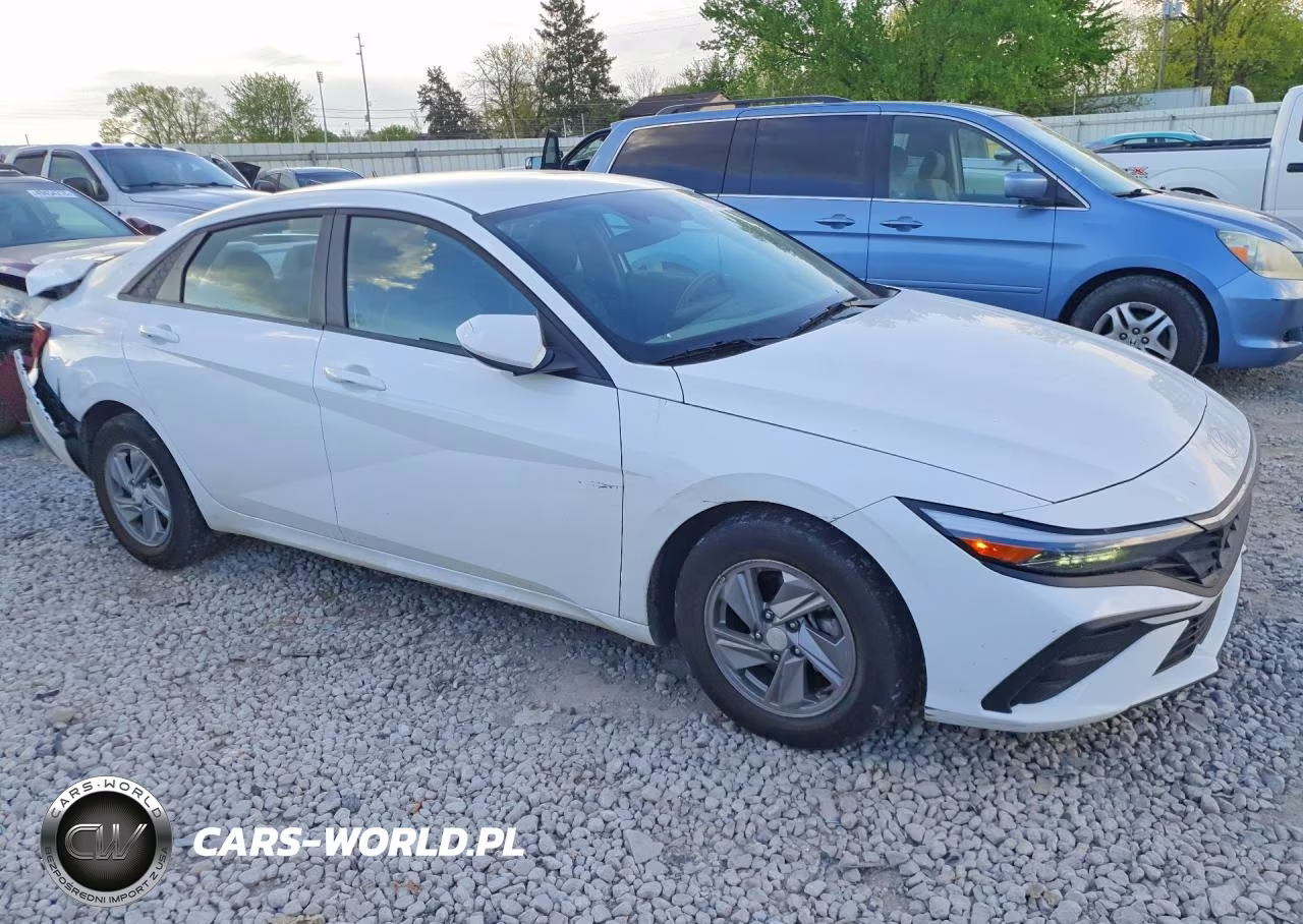 2025 Hyundai Elantra Se VIN:KMHLL4DG5SU977239 - 4