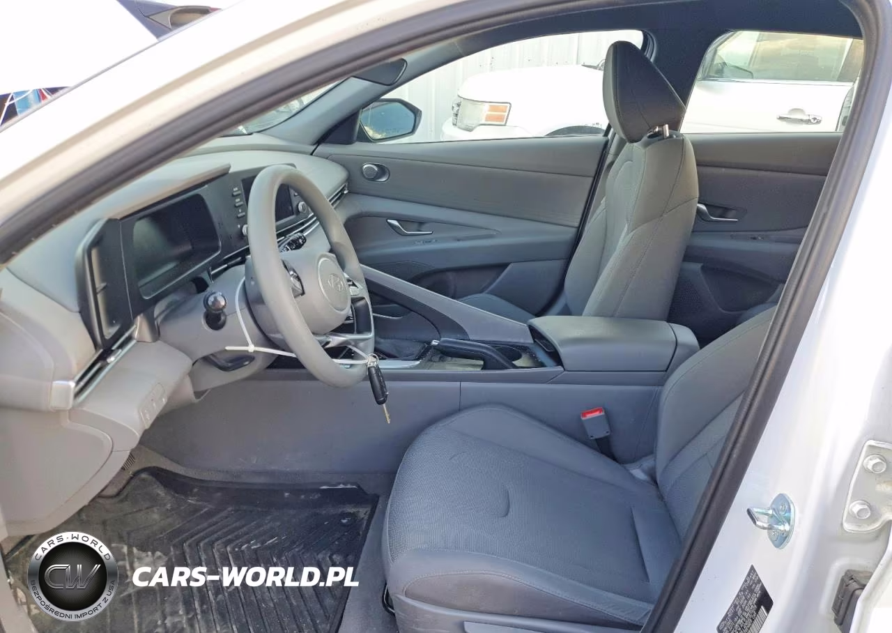 2025 Hyundai Elantra Se VIN:KMHLL4DG5SU977239 - 7