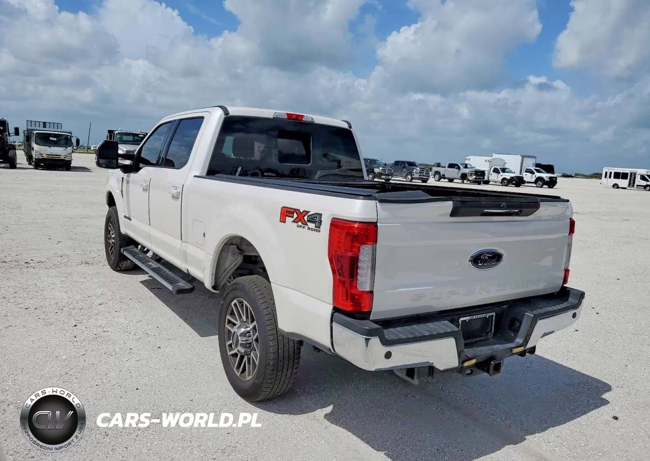 2019 Ford F350 Super Duty VIN:1FT8W3BT3KEE18472 - 3