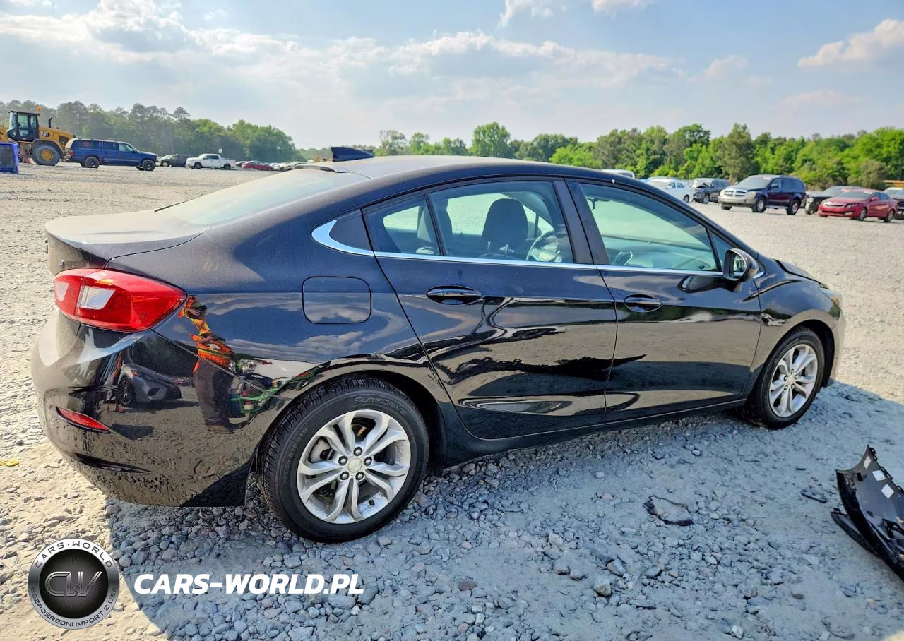 2019 Chevrolet Cruze Lt VIN:1G1BE5SM0K7124162 - 3