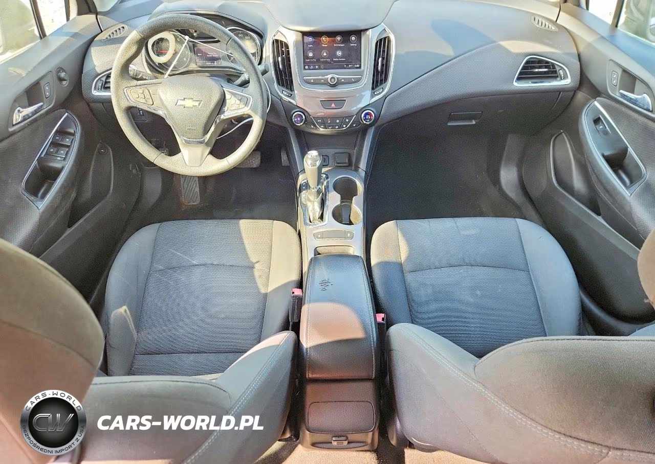 2019 Chevrolet Cruze Lt VIN:1G1BE5SM0K7124162 - 8