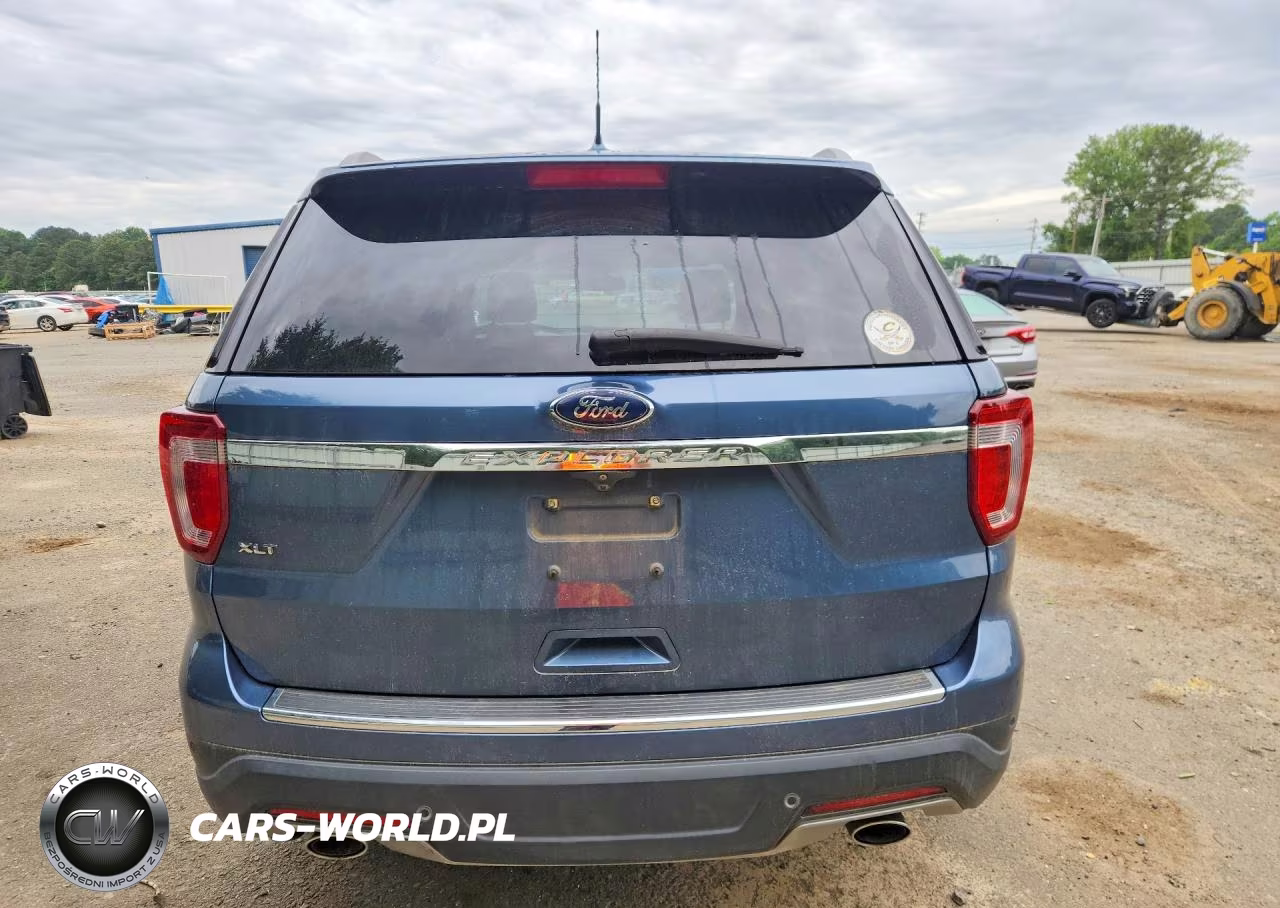2018 Ford Explorer Xlt VIN:1FM5K7D82JGC70506 - 6