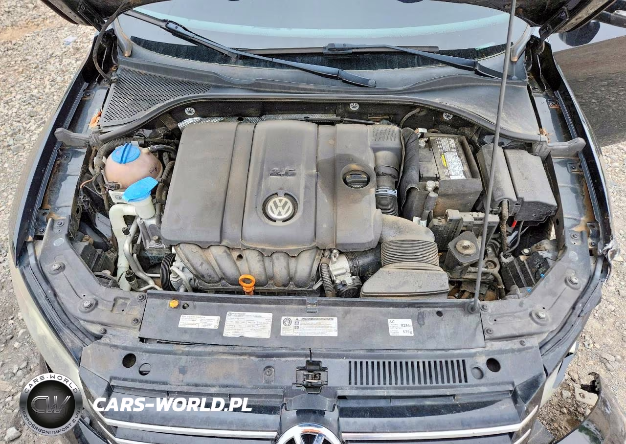 2013 Volkswagen Passat Se VIN:1VWBH7A32DC025373 - 11