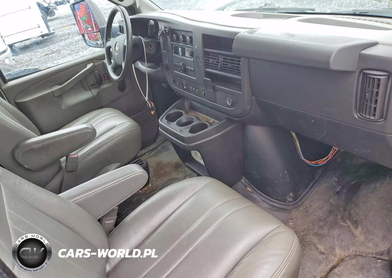 2020 Chevrolet Express G4500 Box Truck VIN:1HA6GUCG5LN009821 - 8