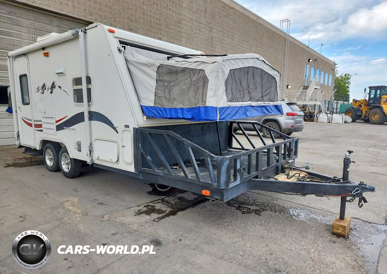 2002 Starcraft Camper