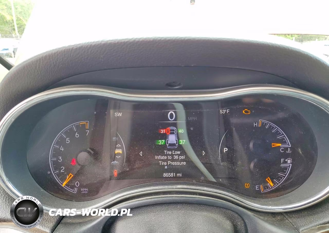 2014 Jeep Gran Cheor VIN:1C4RJFBG9EC379085 - 9