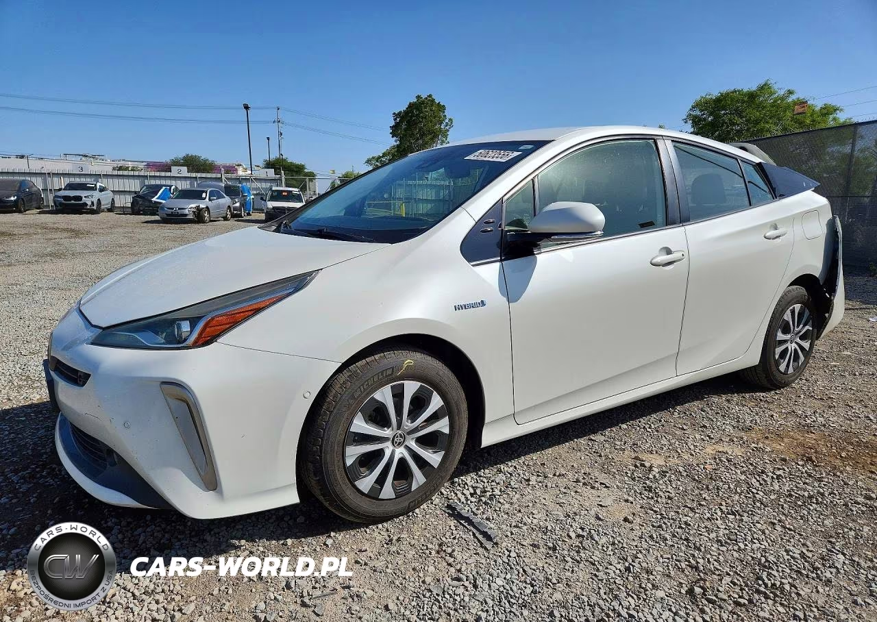 2019 Toyota Prius Xle Awd-E