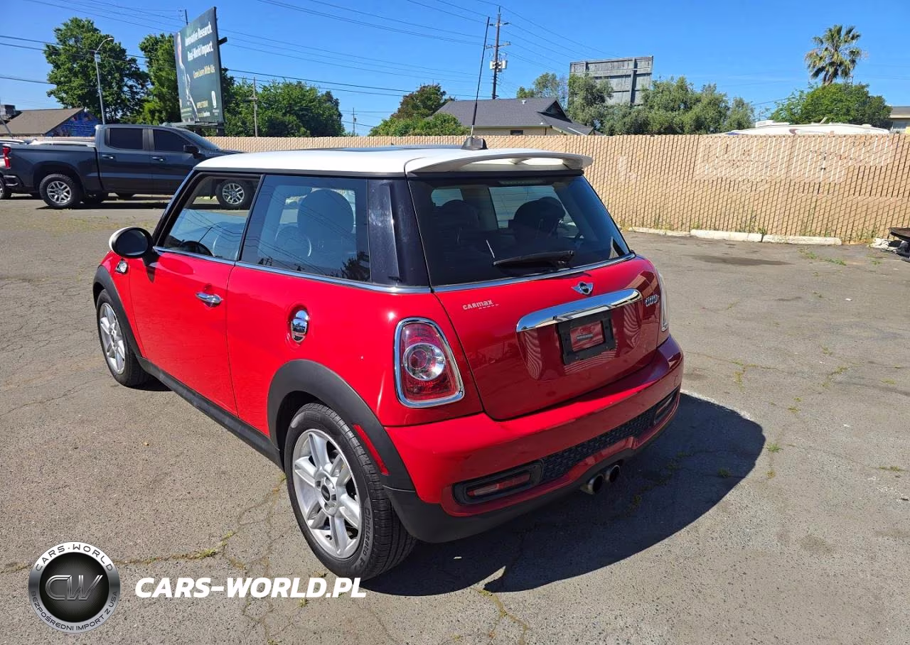 2012 Mini Cooper S VIN:WMWSV3C52CT385869 - 3