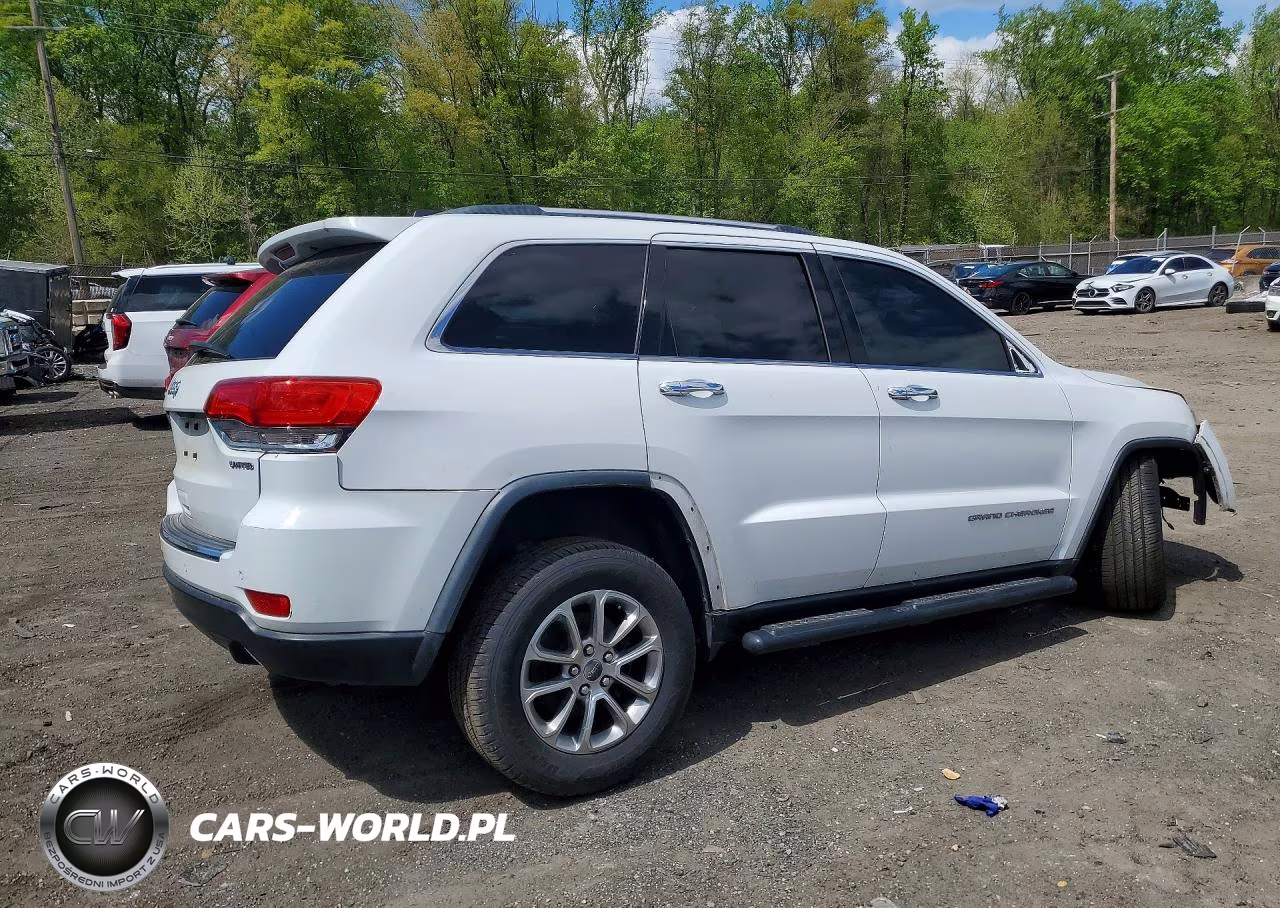 2015 Jeep Gran Cheor VIN:1C4RJFBG2FC697194 - 3