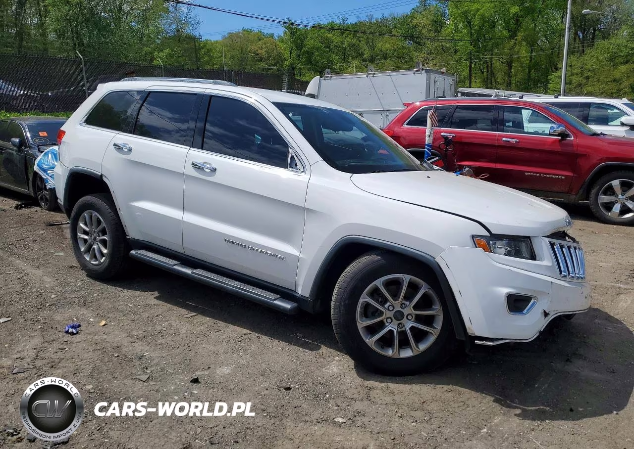 2015 Jeep Gran Cheor VIN:1C4RJFBG2FC697194 - 4