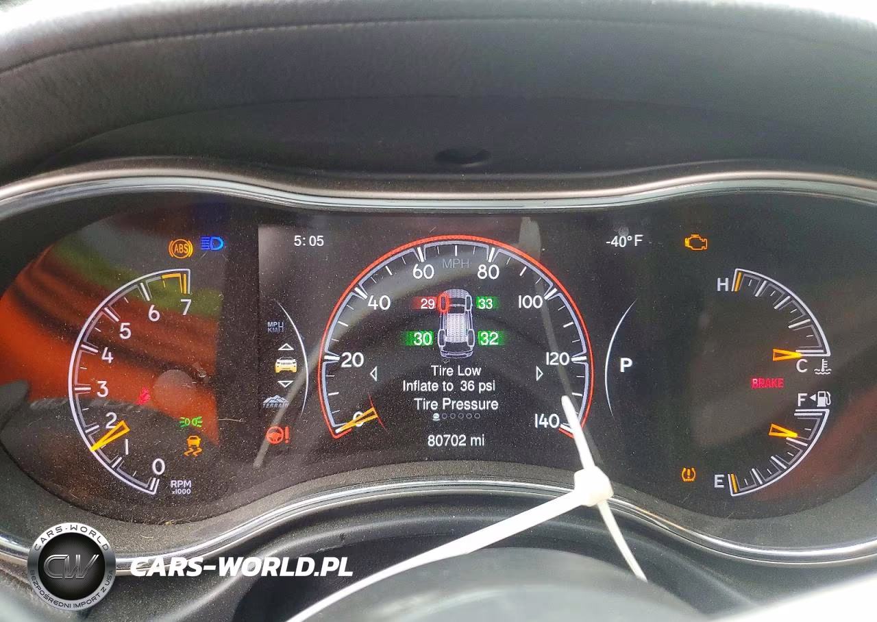2015 Jeep Gran Cheor VIN:1C4RJFBG2FC697194 - 9