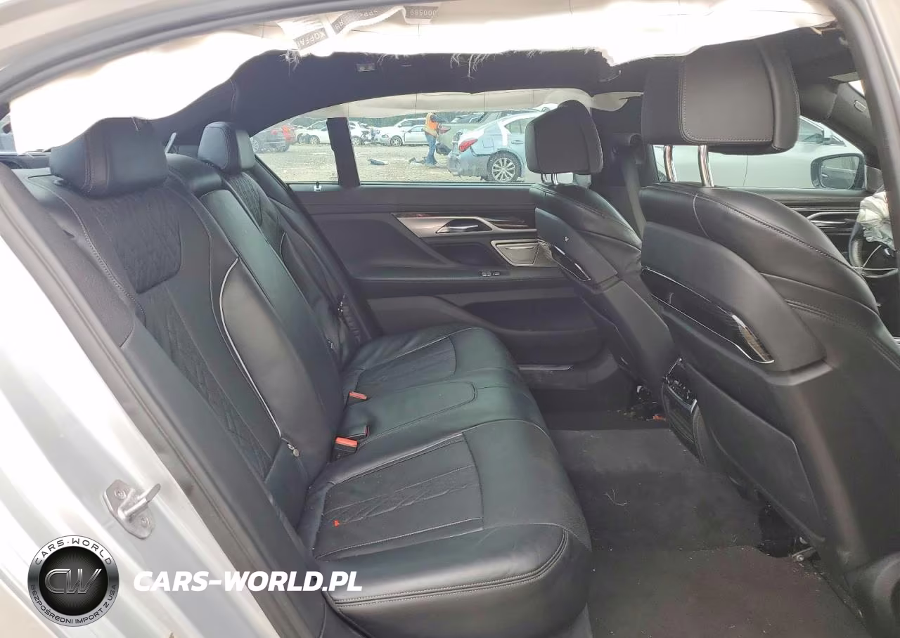 2017 BMW 750 Xi VIN:WBA7F2C57HG421875 - 10