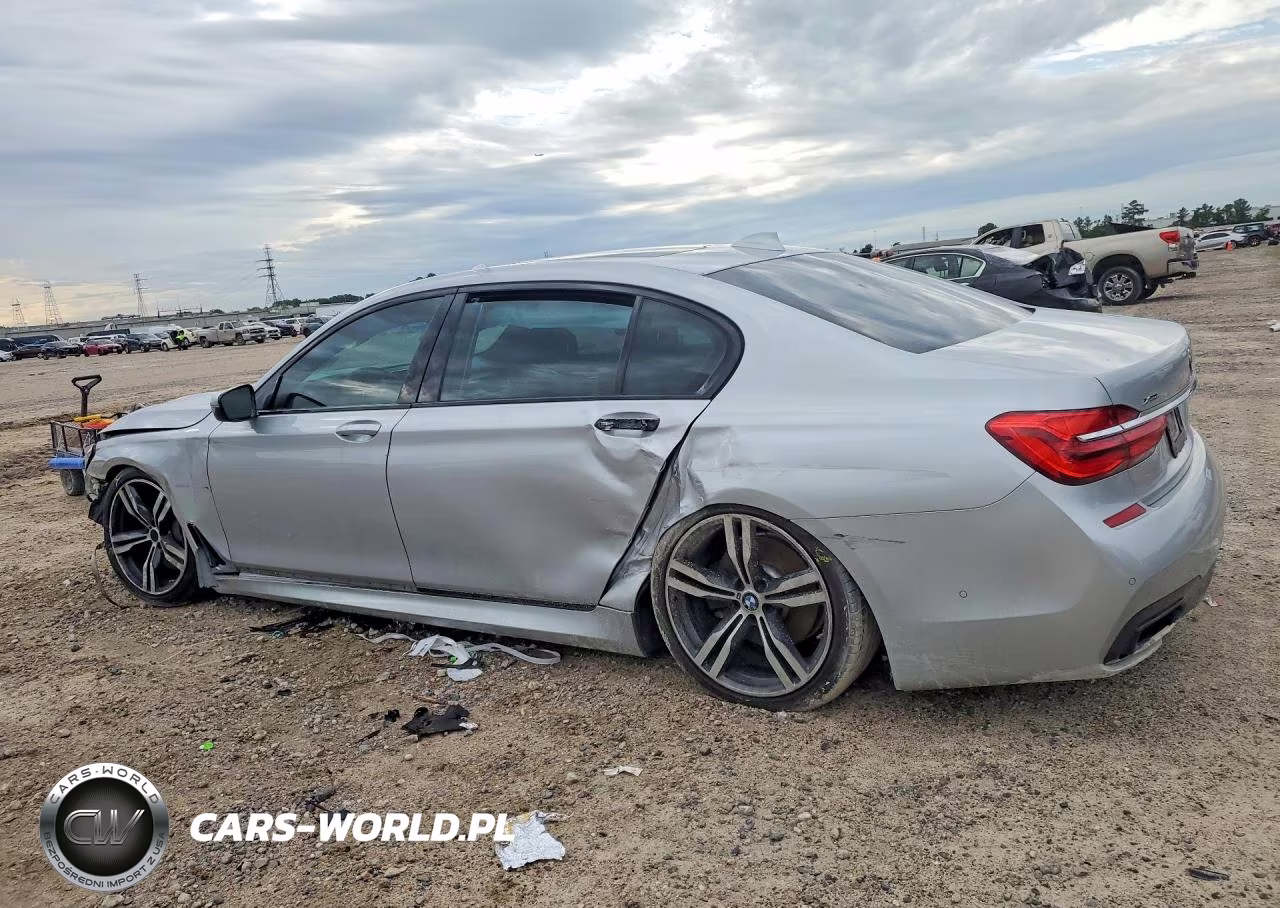 2017 BMW 750 Xi VIN:WBA7F2C57HG421875 - 2