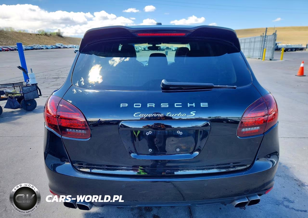 2014 Porsche Cayenne Turbo VIN:WP1AC2A27ELA85382 - 6
