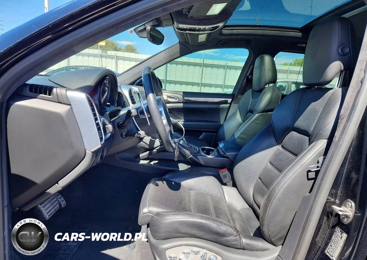 2014 Porsche Cayenne Turbo VIN:WP1AC2A27ELA85382 - 7