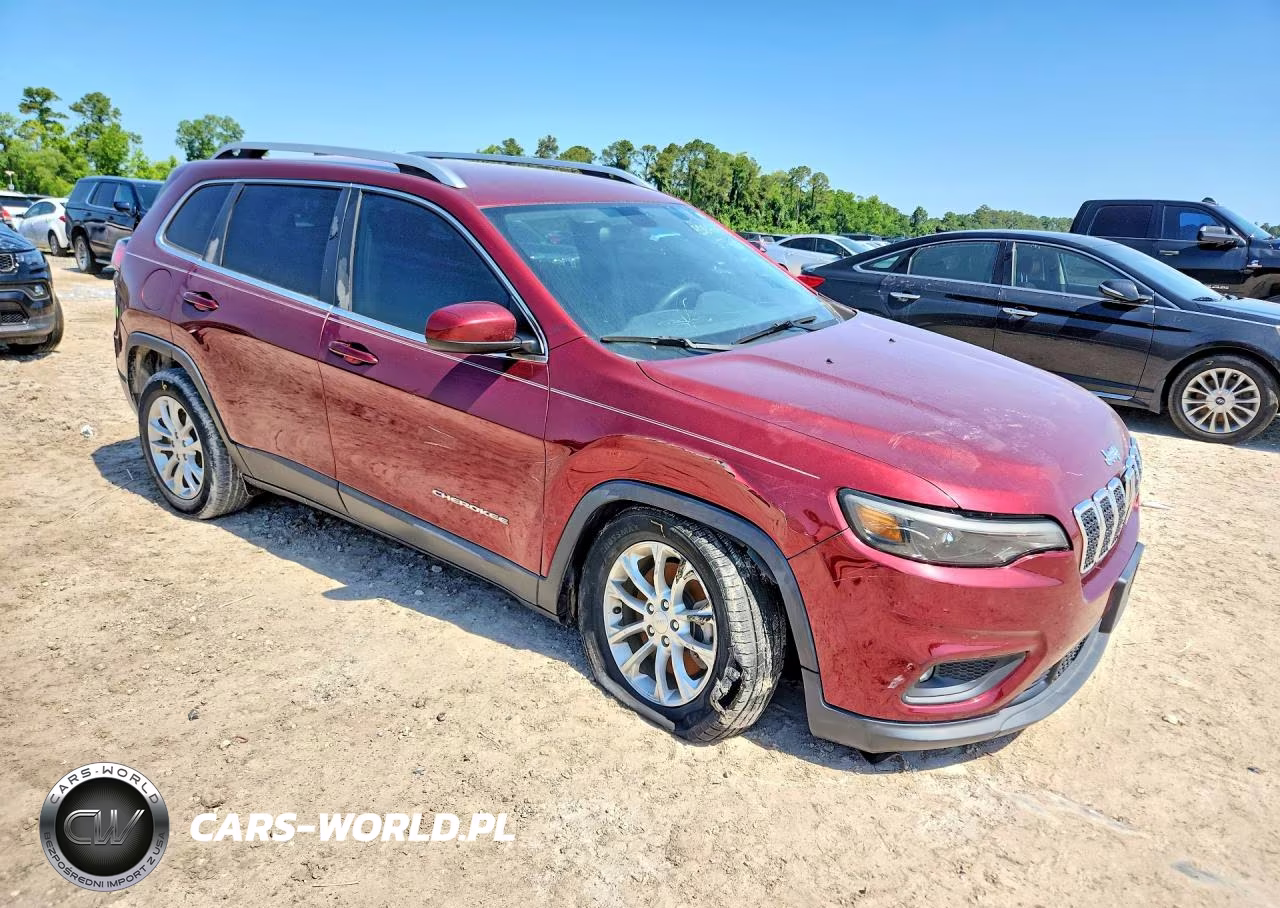 2019 Jeep Cherokee Latitude VIN:1C4PJLCB1KD149832 - 4