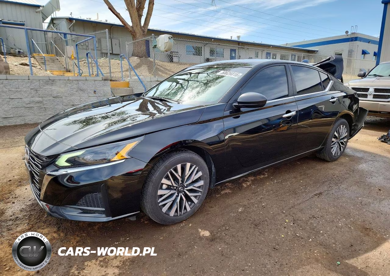 2024 Nissan Altima Sv – zdjęcie 1 z 13