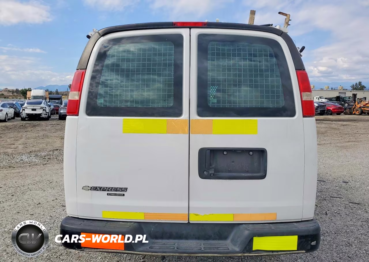 2016 Chevrolet Express G2500 VIN:1GCWGAFF9G1197830 - 6