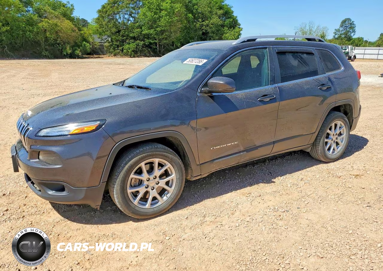2016 Jeep Cherokee Latitude – zdjęcie 1 z 13