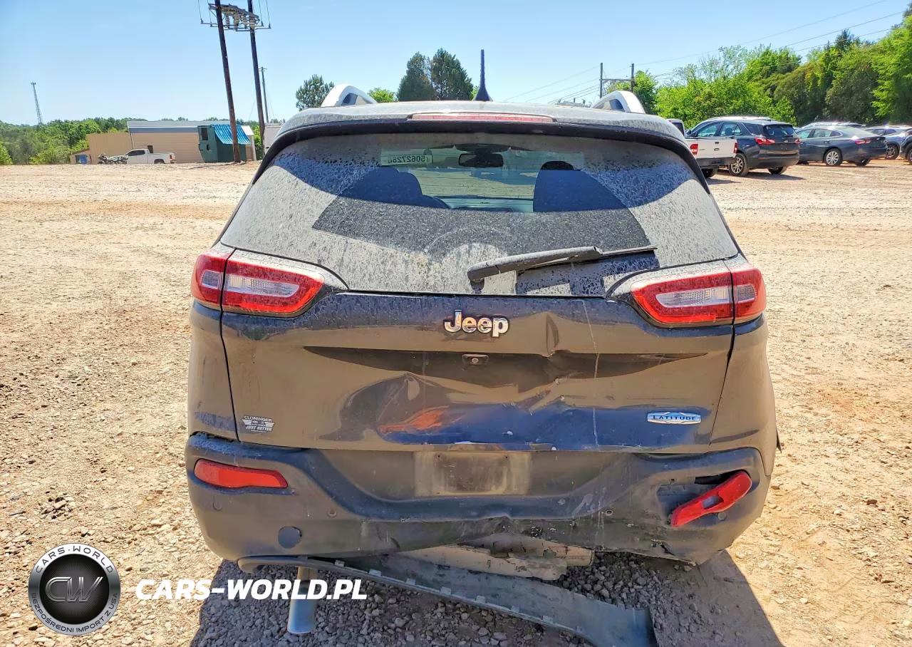 2016 Jeep Cherokee Latitude VIN:1C4PJLCB7GW195628 - 6