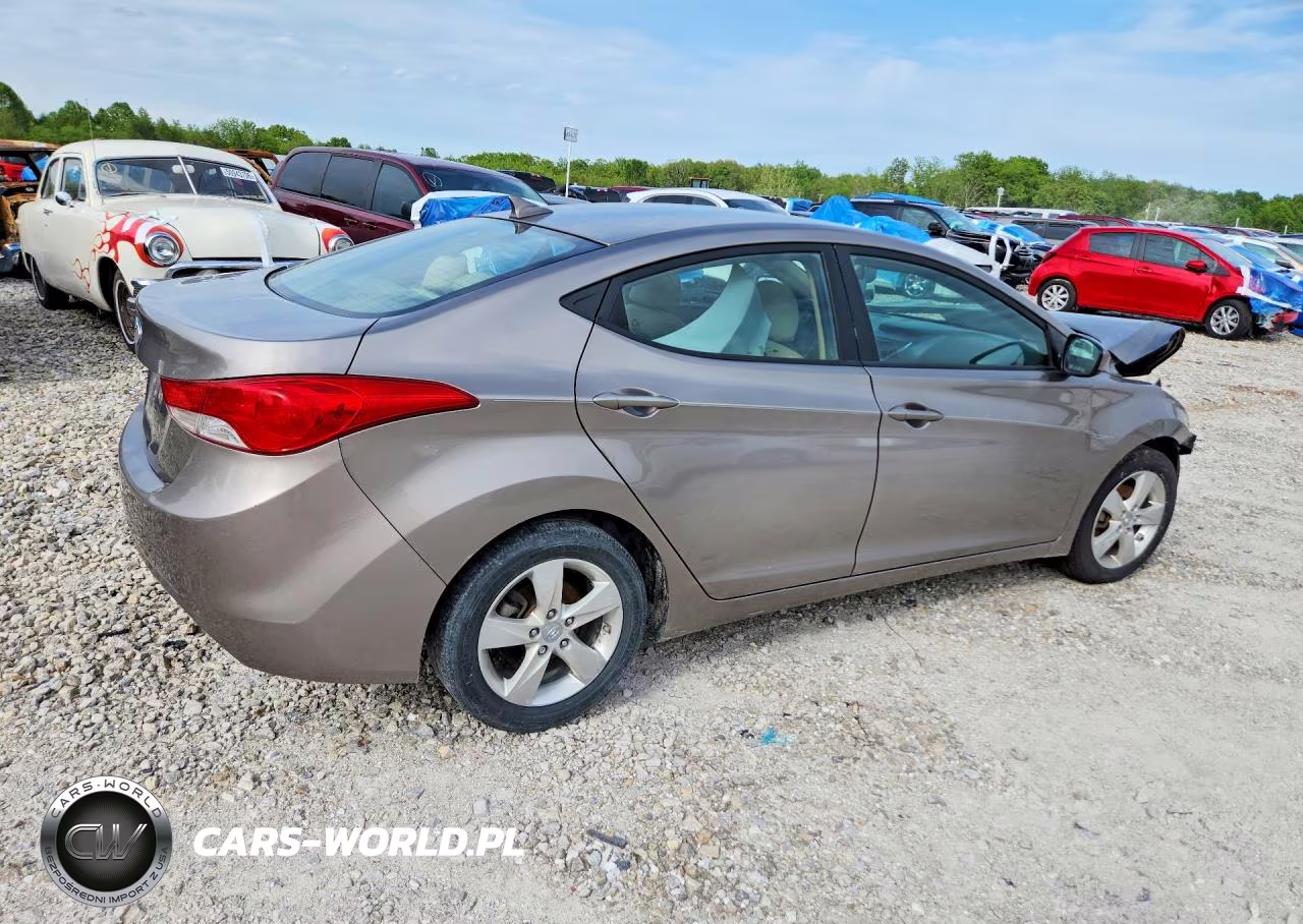 2012 Hyundai Elantra Gls VIN:5NPDH4AEXCH062301 - 3