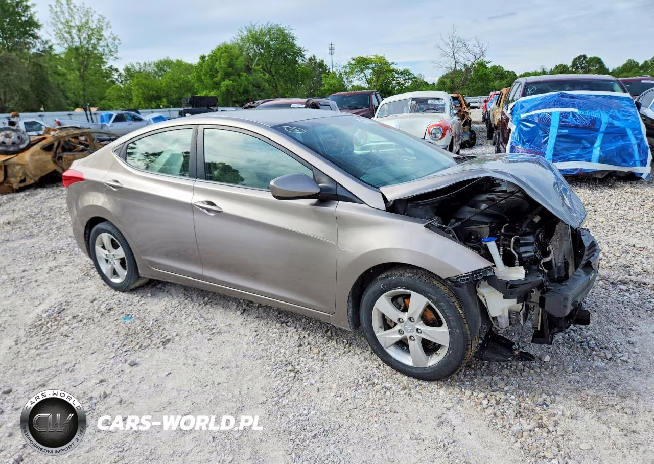 2012 Hyundai Elantra Gls VIN:5NPDH4AEXCH062301 - 4