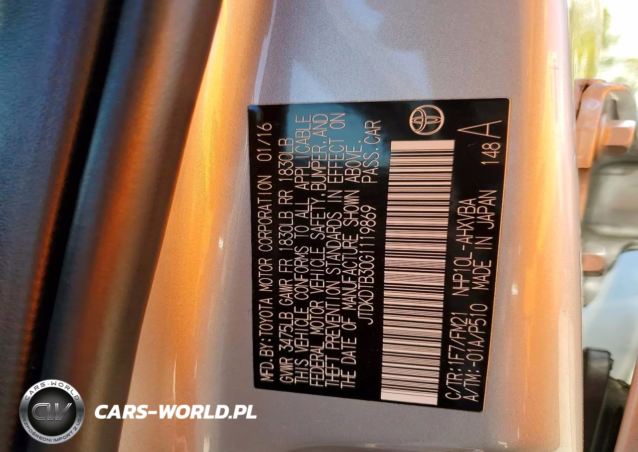2016 Toyota Prius C Two VIN:JTDKDTB30G1119869 - 13
