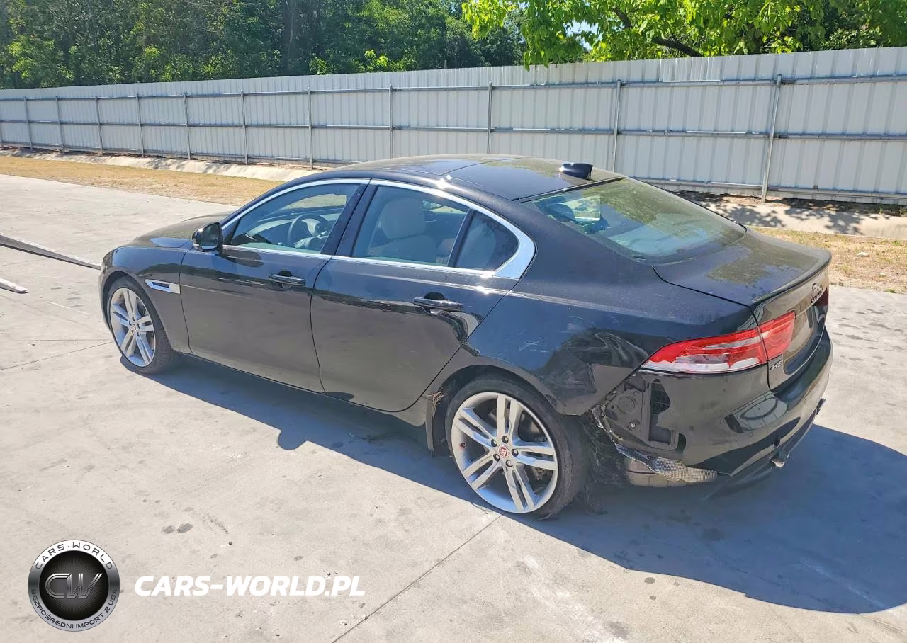 2018 Jaguar Xe Prestige VIN:SAJAE4EV9JCP18603 - 2