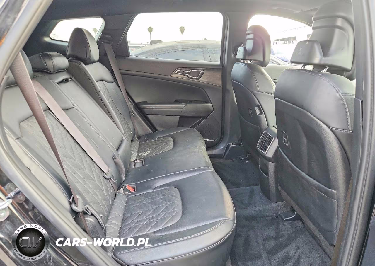 2025 Kia Sportage X Line VIN:KNDPYDDH1S7224273 - 11