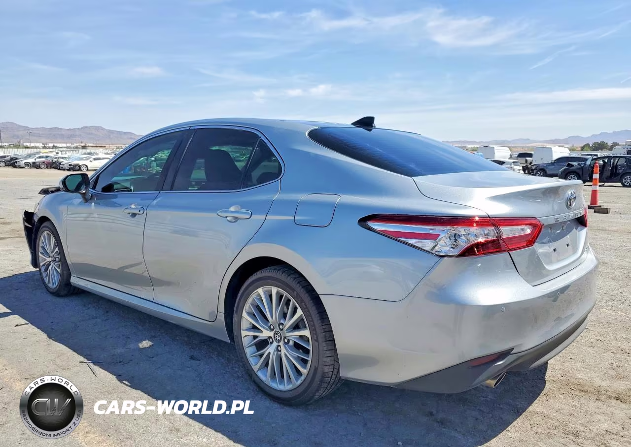 2020 Toyota Camry Xle VIN:4T1FZ1AK8LU035867 - 2