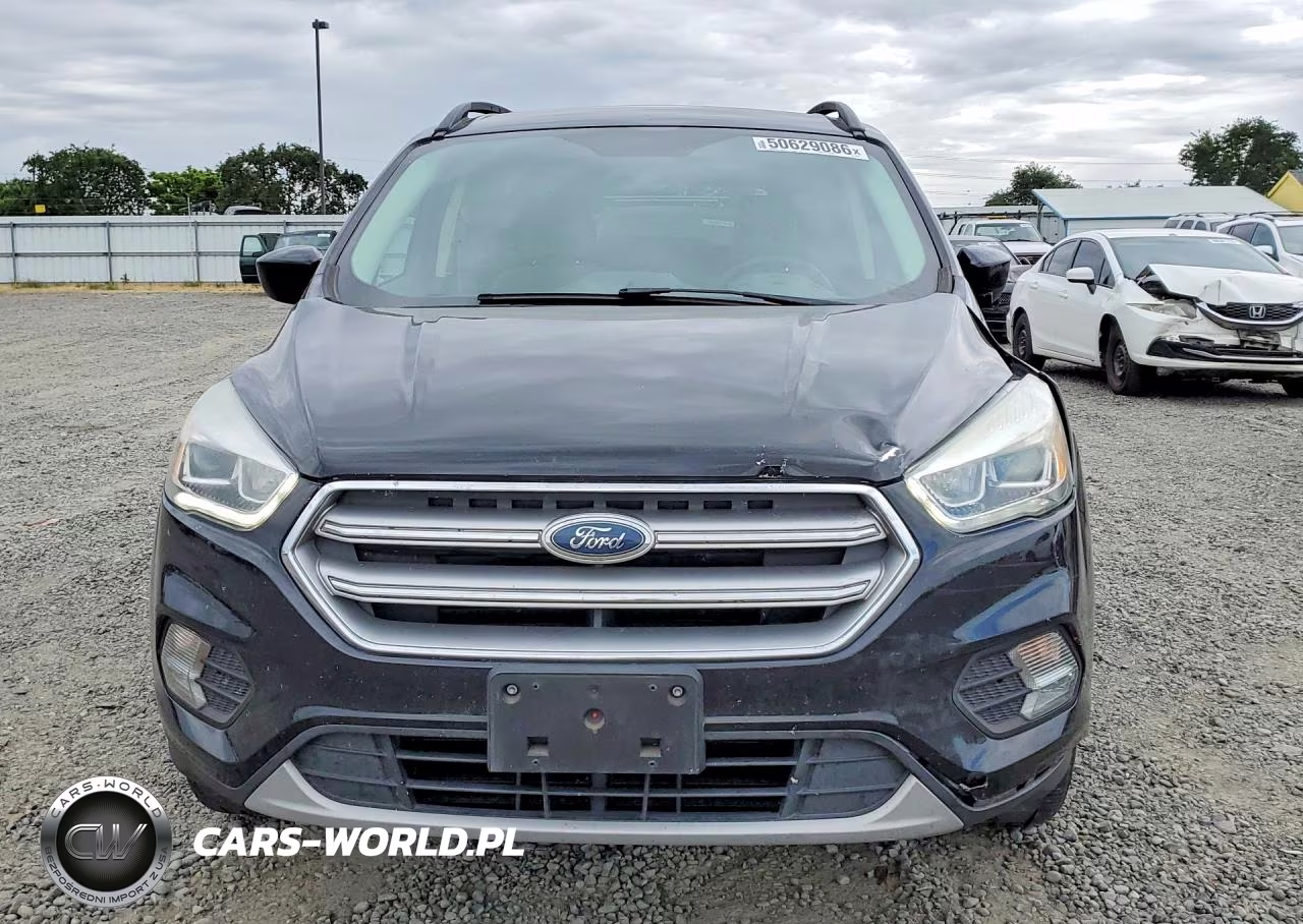2017 Ford Escape Se VIN:1FMCU0GD3HUC98442 - 5