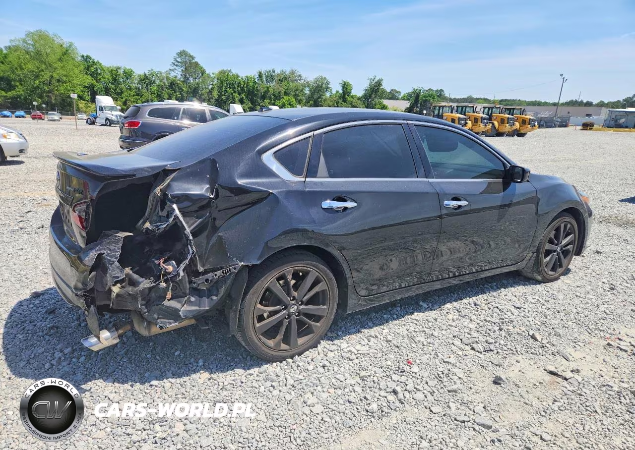 2018 Nissan Altima 2.5 Sr VIN:1N4AL3AP0JC234055 - 3