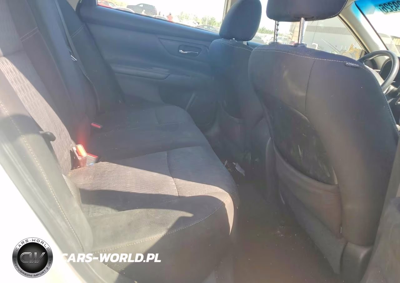 2017 Nissan Altima 2.5 S VIN:1N4AL3AP2HN328257 - 10